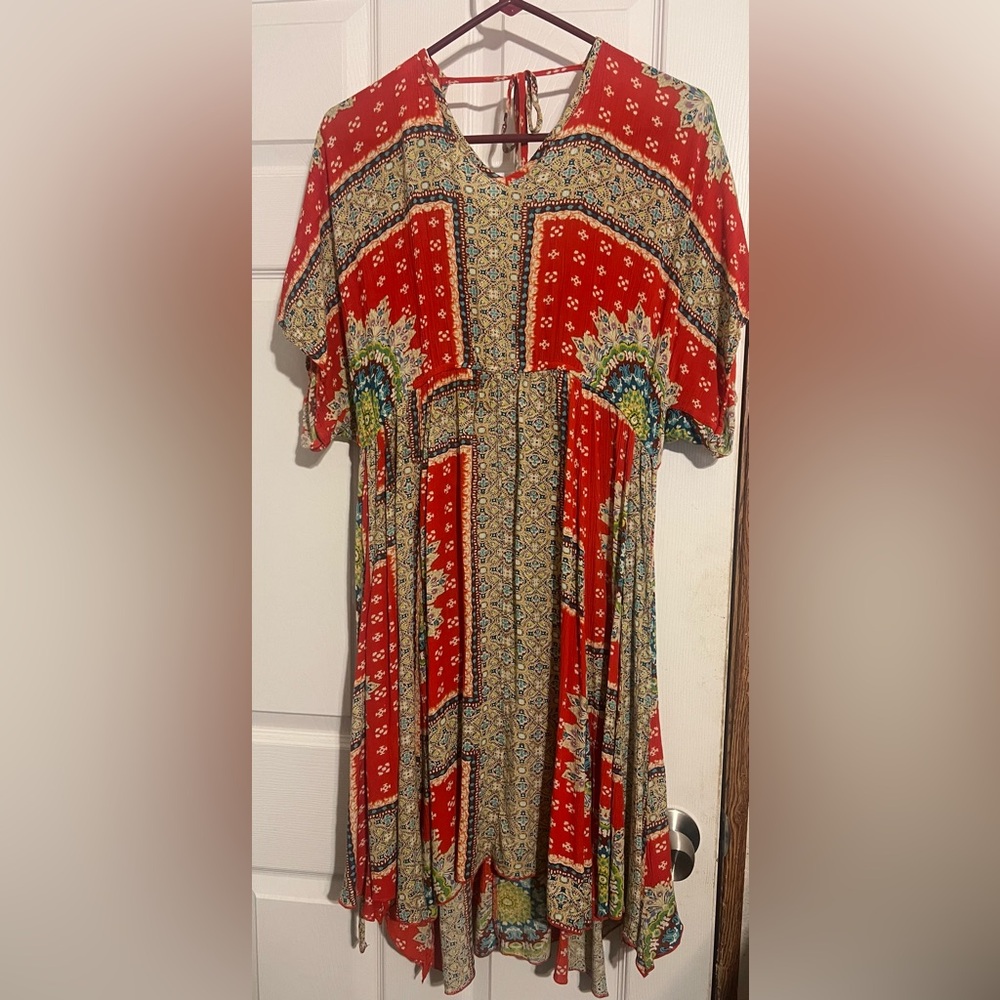 Band of Gypsies Red XL printed dress - pre-owned - elastic waist with back tie
